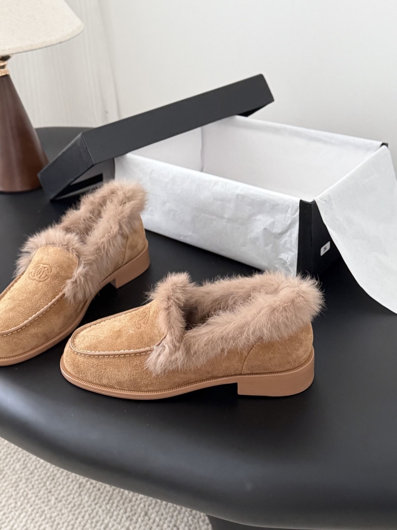 Ch**el loafers